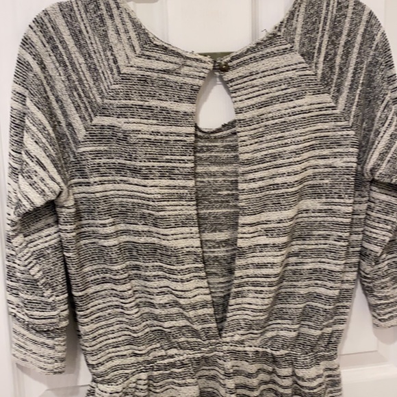 URBAN ROMPER✨ - Picture 6 of 8